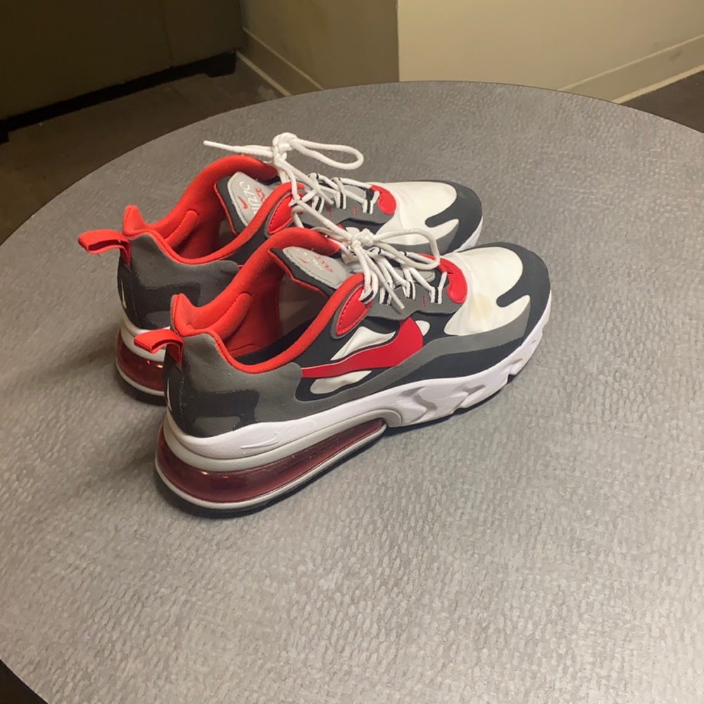 Nike Air Max 270 React